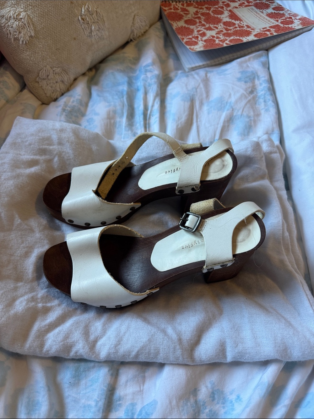 Women's White Leather Buckle Clog Sandals